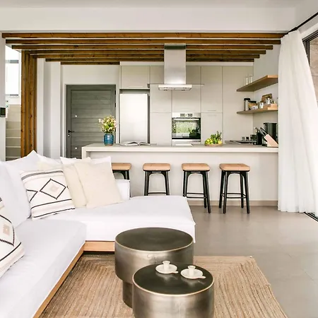 Villa Lora Pearl Luxury Protaras